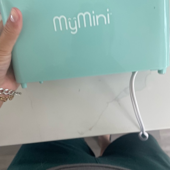 Mini One-Slice Toaster - Picture 3 of 5